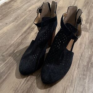 Elegant Navy Women's Shoes